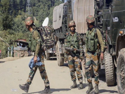 Terrorists fired on army vehicles in Poonch Jammu and Kashmir search operation started | जम्मू-कश्मीर के पुंछ में आतंकवादियों ने सेना के वाहनों पर गोलीबारी की, तलाशी अभियान शुरू