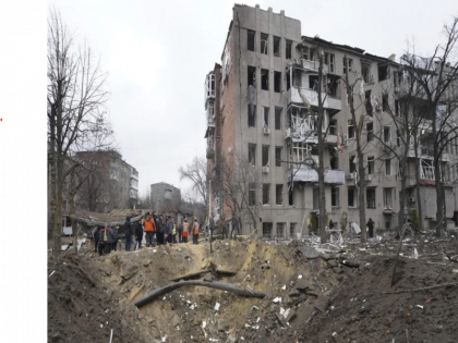 Russia targets residential buildings in Ukraine with 'S-300' missiles, 17 injured | Russia-Ukraine war: रूस ने 'एस-300' मिसाइलों से यूक्रेन में रिहाइशी इमारतों को बनाया निशाना, 17 घायल