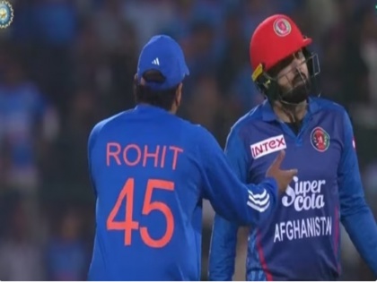 IND vs AFG 3rd T20I Rohit charges towards Nabi for stealing byes, has heated argument | IND vs AFG 3rd T20I: कप्तान रोहित शर्मा ने अफगान बल्लेबाज नबी पर लगाया बाई रन चुराने का आरोप, हुई तीखी नोकझोंक