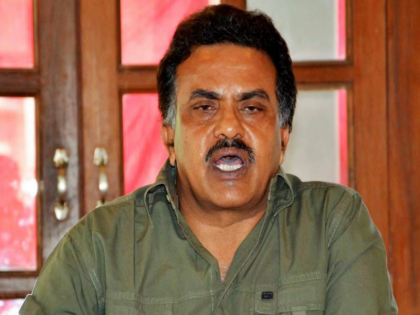 Sanjay Nirupam to join Eknath Shinde-led Shiv Sena after 19 years Lok Sabha Elections 2024 | Lok Sabha Elections 2024: संजय निरुपम एकनाथ शिंदे-नीत शिवसेना में शामिल होंगे, 19 साल के बाद होगी 'घर वापसी' Sanjay Nirupam to join Eknath Shinde-led Shiv Sena after 19 years Lok Sabha Elections 2024 | Lok Sabha Elections 2024: संजय निरुपम एकनाथ शिंदे-नीत शिवसेना में शामिल होंगे, 19 साल के बाद होगी 'घर वापसी'