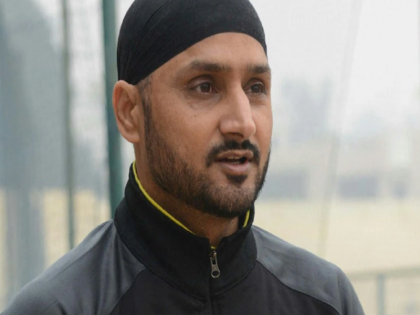 Champions Trophy Indian team will not go to Pakistan if players are not safe said Harbhajan Singh | Champions Trophy: 'खिलाड़ी सुरक्षित नहीं तो पाकिस्तान नहीं जाएगी भारतीय टीम', हरभजन सिंह ने कहा- 'भारत के बिना ही खेल लो'