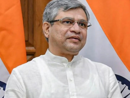 Maharashtra gets ₹15,940 crore for railway projects, Mumbai-Ahmedabad bullet train will run from 2026 | महाराष्ट्र को रेलवे प्रोजेक्ट्स के लिए ₹15,940 करोड़, 2026 से चलेगी मुंबई-अहमदाबाद बुलेट ट्रेन