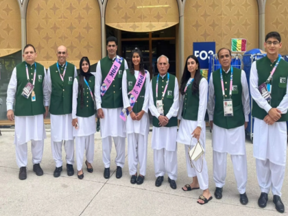 Paris Olympics 2024 240 Million People, Only 7 Athletes Pakistan's team commentator commented clip goes viral | Paris Olympics 2024: 24 करोड़ आबादी और एथलीट केवल 7, पाकिस्तान के दल को देखकर कमेंट्रेटर ने की टिप्पणी, सोशल मीडिया पर क्लिप वायरल Paris Olympics 2024 240 Million People, Only 7 Athletes Pakistan's team commentator commented clip goes viral | Paris Olympics 2024: 24 करोड़ आबादी और एथलीट केवल 7, पाकिस्तान के दल को देखकर कमेंट्रेटर ने की टिप्पणी, सोशल मीडिया पर क्लिप वायरल
