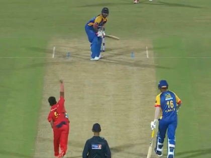 Video Rishabh Pant's amazing shot in Delhi Premier League skyscraper six with one hand | वीडियो: ऋषंभ पंत का अजूबा शॉट, एक हाथ से मारा गगनचुंबी छक्का, दंग रह गए दर्शक, दिल्ली प्रीमियर लीग में मचा रहे हैं धूम, देखें