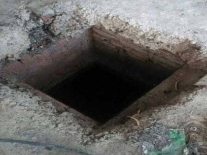 Turned into septic tank 'Yamdoot' for sanitation workers, society will have to think: Shiv Sena | स्वच्छता कर्मियों के लिए सेप्टिक टैंक ‘यमदूत’ में तब्दील, समाज को सोचना होगाः शिवसेना