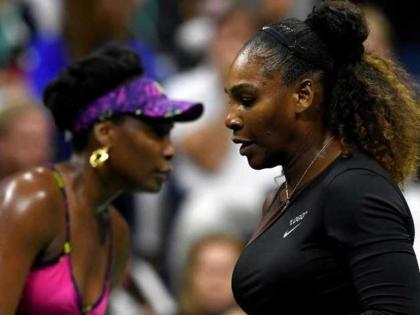 US Open 2018: Serena Williams beat Venus Williams In 3rd Round Clash | यूएस ओपन: वीनस को हराकर सेरेना विलियम्स चौथे दौर में, कहा, 'जब वह हारती हैं तो लगता है मैं हारी हूं'