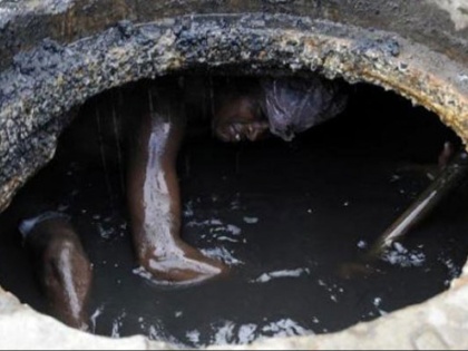 271 sewage workers killed in 3 years during sewer cleaning, revealed in RTI | RTI में खुलासा, सीवर की सफाई के दौरान 3 वर्षों में हुई 271 सफाईकर्मियों की मौत