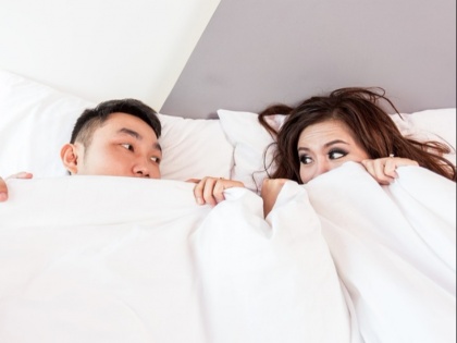 Never say these 5 things to your partner in night | रात सोने से पहले पार्टनर संग ना करें ये 5 काम, रिश्ता हो जाएगा खराब