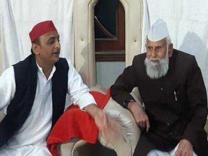 Afghanistan news situation Samajwadi Party MP Shafiqur Rahman Barq praises Taliban equates it to India's freedom fighters | आजादी के लिए लड़ रहा तालिबान, भारत के स्वतंत्रता संग्राम से की तुलना, सपा सांसद शफीक उर रहमान बर्क का 'अजीबोगरीब' बयान Afghanistan news situation Samajwadi Party MP Shafiqur Rahman Barq praises Taliban equates it to India's freedom fighters | आजादी के लिए लड़ रहा तालिबान, भारत के स्वतंत्रता संग्राम से की तुलना, सपा सांसद शफीक उर रहमान बर्क का 'अजीबोगरीब' बयान