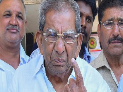 Karnataka Assembly Elections 2023: Congress bets on 91-year-old S Shivashankarappa from Davangere South, challenging BJP | Karnataka Assembly Elections 2023: कांग्रेस ने दावणगेरे से 91 साल के एस शिवशंकरप्पा पर लगाया दांव, भाजपा को दे रहे हैं चुनौती