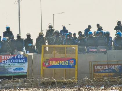 Supreme Court to Haryana Shambhu border blockade How can a state block a highway open it, regulate traffic | Shambhu border blockade: कोई राज्य राजमार्ग को कैसे अवरुद्ध कर सकता है? यातायात को नियंत्रित करना कर्तव्य, शंभू बार्डर नाकाबंदी पर हरियाणा सरकार को डांट, इसे खोलिए...