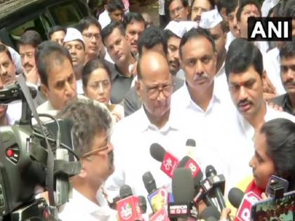 Sharad Pawar says will not visit ED office as law and order remains under control | महाराष्ट्र सहकारी बैंक घोटाला: मान गये शरद पवार, ईडी कार्यालय जाने का फैसला किया रद्द