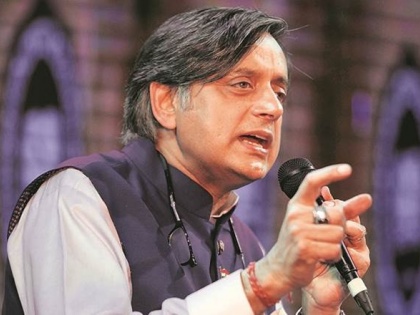 Shashi Tharoor said, "The party should have been aggressive on the issue of Bilkis Bano, cow vigilantes and bulldozers" | शशि थरूर ने कांग्रेस अधिवेशन में कहा, "पार्टी को बिलकिस बानो, कथित गौरक्षकों और बुलडोजर के मुद्दे पर आक्रामक होना चाहिए था"