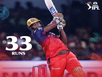 RCB vs CSK: रोमारियो शेफर्ड ने IPL इतिहास का दूसरा सबसे तेज अर्धशतक जड़ा, 1 ओवर में कूट दिए 33 रन | RCB vs CSK: रोमारियो शेफर्ड ने IPL इतिहास का दूसरा सबसे तेज अर्धशतक जड़ा, धोनी की टीम के गेंदबाजों को रुलाया