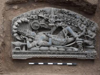 ‘Sheshshayi Vishnu’ sculpture found Huge idol 1-70 meter long one meter high also idol Goddess Lakshmi know in Maharashtra’s Sindkhed Raja town ASI | ‘Sheshshayi Vishnu’ sculpture found: ‘शेषशायी विष्णु’ की विशाल मूर्ति मिली, 1.70 मीटर लंबी और एक मीटर ऊंची, भगवान विष्णु शेषनाग पर लेटे हैं और देवी लक्ष्मी पैर दबा रहीं... ‘Sheshshayi Vishnu’ sculpture found Huge idol 1-70 meter long one meter high also idol Goddess Lakshmi know in Maharashtra’s Sindkhed Raja town ASI | ‘Sheshshayi Vishnu’ sculpture found: ‘शेषशायी विष्णु’ की विशाल मूर्ति मिली, 1.70 मीटर लंबी और एक मीटर ऊंची, भगवान विष्णु शेषनाग पर लेटे हैं और देवी लक्ष्मी पैर दबा रहीं...