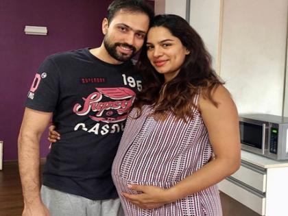 Kumkum Bhagya actor Shikha Singh welcomes baby girl names her Alayna | 'कुमकुम भाग्य' की एक्ट्रेस शिखा सिंह के घर गूंजी किलकारी, बेटी का रखा यह नाम