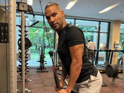 Shikhar Dhawan announces retirement from international and domestic cricket says he does not to cry but watch video | Shikhar Dhawan Retirement: शिखर धवन ने की अंतरराष्ट्रीय और घरेलू क्रिकेट से संन्यास की घोषणा, कहा- "मैं रोना नहीं चाहता, लेकिन...", देखें वीडियो