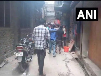 Jammu and Kashmir 3 laborers Bihar shot dead by terrorists in Shopia condition critical | जम्मू कश्मीरः शोपियां में बिहार के रहने वाले 3 मजदूरों को आतंकियों ने मारी गोली, हालत गंभीर