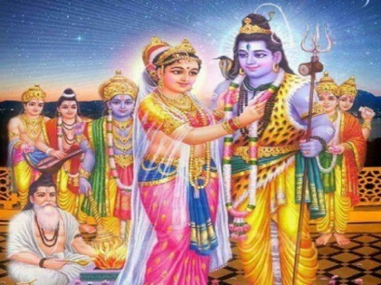 Mahashivratri 2020, date and story of lord shiv parvati vivah katha | Mahashivratri: शिव-पार्वती विवाह कथा, देह में भस्म लगाकर और गले में सर्प डाले जब बारात लेकर पहुंचे भगवान शंकर!