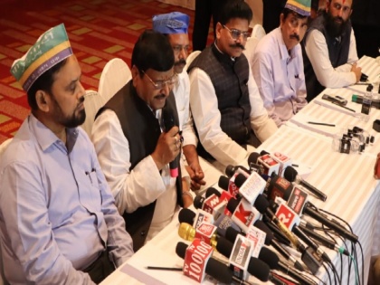 loksabha election 2019 shivpal singh yadav collaborated with peace party in uttar pradesh | लोकसभा चुनाव 2019: प्रसपा ने जारी की लिस्ट, रामगोपाल के बेटे के खिलाफ फिरोजाबाद से चुनाव लड़ेंगे शिवपाल