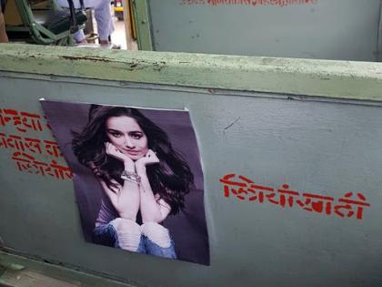 shraddha kapoor's 'Stree' effects on Mumbai buses, know reseon behind it | मुंबई की बसों में दिखा 'स्त्री' का साया, जाने क्या है वजह