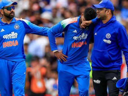 Shreyas Iyer discharged hospital in Sydney on Saturday November 1 after sustaining laceration spleen following fielding mishap third ODI against Australia on October 25 | 7 दिन बाद सिडनी अस्पताल से श्रेयस अय्यर की छुट्टी, जानें बीसीसीआई ने क्या दिया अपडेट?, फैंस के लिए खुशखबरी