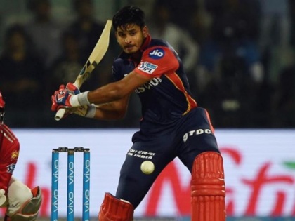 IPL 2019: Shreyas Iyer is doubtful to play against Mumbai Indians, as he suffers injury scare | DC vs MI: मुंबई के खिलाफ मैच से पहले दिल्ली को झटका, इस 'स्टार बल्लेबाज' का खेलना संदिग्ध