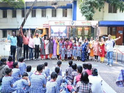Subhash Chandra Bose's 125th birth anniversary: "Main Bhi Subhash" campaign welcomed in Pune | सुभाष चंद्र बोस की 125वीं जयंती: “मैं भी सुभाष” अभियान का पुणे में हुआ स्वागत