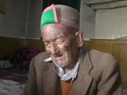 Meet 102 year old Shyam Saran Negi, India’s first voter who is urging everyone to vote | मिलिए आजाद भारत के पहले मतदाता श्याम शरण नेगी से, इस चुनाव में 17वीं बार करेंगे मतदान