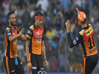 ipl 2018 siddharth kaul reprimanded for breaching conduct against mumbai indians match | IPL 2018: सिद्धार्थ कौल ने मुंबई इंडियंस के खिलाफ की ऐसी हरकत, लगी फटकार