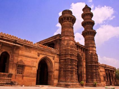 Sidi Bashir Masjid: A Unique mosque of Gujarat | गुजरात के इस मस्जिद की हिलती हैं मीनारें, इंजीनियर्स और आर्किटेक्ट भी हैं हैरान