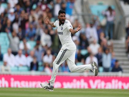 ENG vs IND: The last moment of the hair-raising Oval victory, when Siraj blew away the stumps | VIDEO | ENG vs IND: रोंगटे खड़े कर देने वाला ओवल जीत का वो आखिरी क्षण, जब सिराज ने उड़ाई गिल्लियां | VIDEO