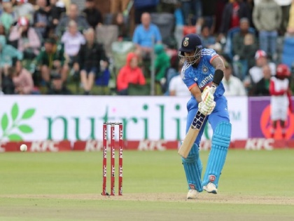 SA vs IND, 3rd T20I Suryakumar Yadav scored his fourth century in T20, scored 100 runs in 55 balls with the help of 8 sixes and 7 fours | SA vs IND, 3rd T20I: सूर्यकुमार यादव ने टी20 में लगाया चौथा शतक, 55 गेंदों में 8 छक्कों और 7 चौकों की मदद से बनाए 100 रन
