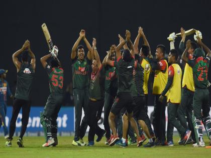 Nidahas Trophy 2018, SL vs BAN: Ugly drama during Bangladesh vs Sri Lanka 'defames' gentleman's game | SL vs BAN: नो बॉल पर आपस में भिड़े श्रीलंका-बांग्लादेश के खिलाड़ी, ऐसा था आखिरी ओवर का ड्रामा