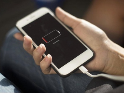 These 6 Tricks charge your Smartphone battery faster | स्मार्टफोन की स्लो चार्जिंग से पाएं छुटकारा, इन 6 तरीकों से जल्द फुल होगी बैटरी
