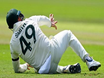 WTC Final 2025: Steven Smith sent to hospital for x-rays after dislocating finger, ruled out for rest of match | WTC Final 2025: स्टीवन स्मिथ को उंगली खिसकने के बाद एक्स-रे के लिए अस्पताल भेजा गया, बाकी मैच से बाहर | WATCH