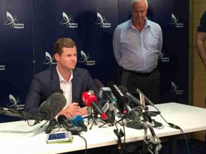 ball tampering row british media mocks steve smith crying in press conference | बॉल टैंम्परिंग विवाद: ब्रिटिश मीडिया ने उड़ाया स्टीव स्मिथ का मजाक