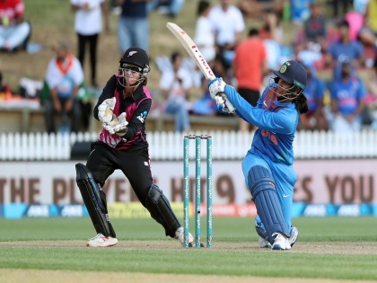 India Women vs New Zealand Women: Smriti Mandhana 86 runs in vain, India loses by 2 runs in 3rd t20 | IND vs NZ: स्मृति मंधाना की 86 रन की तूफानी पारी बेकार, भारतीय महिला टीम न्यूजीलैंड से लगातार तीसरा टी20 मैच हारी