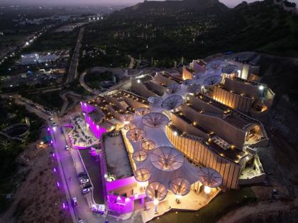 Gujarat: PM Narendra Modi to Inaugurate 'Smriti Van' memorial at bhuj and will launch projects worth Rs 4,400 crore | गुजरात: पीएम मोदी आज करेंगे भुज में 470 एकड़ में बने ‘स्मृति वन’ स्मारक का उद्घाटन, 2001 के भूकंप की त्रासदी की कहानी है यहां दर्ज