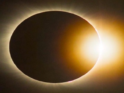 solar eclipse 2022 on next day of Diwali, know timings in India and all details | दिवाली के अगले दिन लगने जा रहा है सूर्यग्रहण, जानिए दिल्ली-मुंबई समेत भारत के किन हिस्सों में कब से कब तक आएगा ये नजर