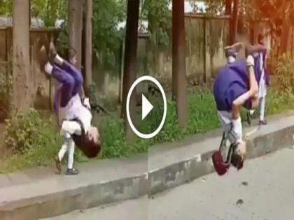 The children who became somersault became Sai's apprentices | सड़क पर स्‍कूली बच्‍चों ने दिखाए हैरतअंगेज करतब, भारतीय खेल प्राधिकरण ने दिया ये बड़ा ऑफर