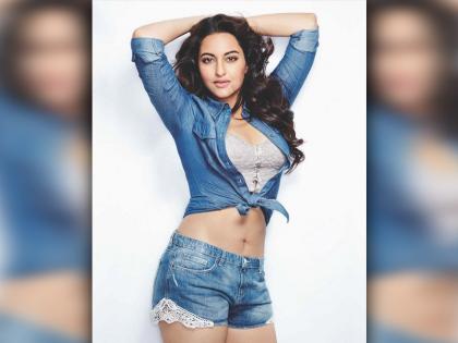 is sonakshi sinha arrested see the viral video | क्या सोनाक्षी सिन्हा को कर लिया गया है गिरफ्तार? सोशल मीडिया पर वायरल हुआ हथकड़ी पहने उनका यह वीडियो