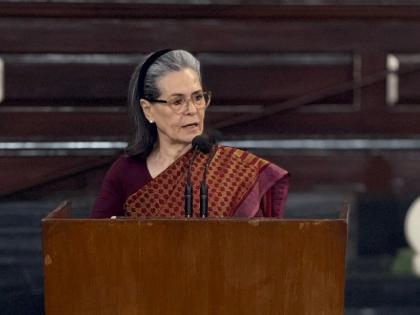 Sonia Gandhi called Waqf Amendment Bill an attack on Constitution | Waqf Amendment Bill: सोनिया गांधी ने वक्फ बिल को बताया संविधान पर हमला, बोलीं- "सरकार ने मनमाने ढंग से पारित कराया"