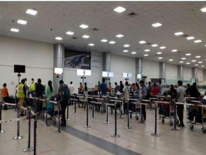 New SOPs For UK Arrivals, Separate Isolation For Those With Mutant Strain, details here | ब्रिटेन से लौटे लोगों में कोरोना संक्रमितों के लिए अलग होगा आइसोलेशन वॉर्ड, स्‍वास्‍थ्‍य मंत्रालय ने जारी किया SOP