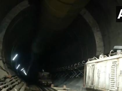 Hemant Soren urges Revanth Reddy to rescue workers trapped due to tunnel collapse offers help | Telangana Tunnel Collapse: श्रीशैलम सुरंग में फंसे 8 मजदूरों में झारखंड के चार श्रमिक, सीएम सोरेन ने की रेवंत रेड्डी की मदद के पेशकश Hemant Soren urges Revanth Reddy to rescue workers trapped due to tunnel collapse offers help | Telangana Tunnel Collapse: श्रीशैलम सुरंग में फंसे 8 मजदूरों में झारखंड के चार श्रमिक, सीएम सोरेन ने की रेवंत रेड्डी की मदद के पेशकश