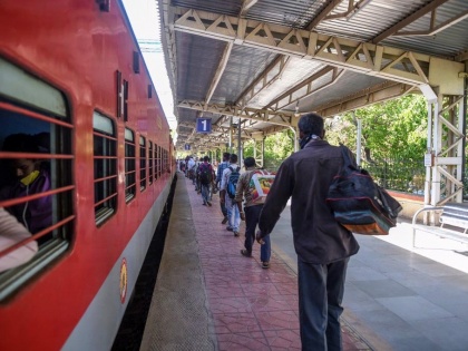 So far 642 workers special trains were run, nearly eight lakh migrants were transported home | अभी तक 642 श्रमिक स्पेशल ट्रेनें चलायी गईं, करीब आठ लाख प्रवासियों को पहुंचाया गया घर