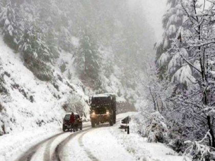 srinagar leh highway will get reopened for civilian traffic from february 28 | सबसे खतरनाक हाइवे, बर्फ की छत वाली सुंरग! श्रीनगर-लेह राजमार्ग इस महीने के अंत तक फिर होगा गुलजार