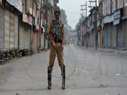 Curfew imposed in Srinagar ahead of first anniversary of revocation of Article 370 after 'intelligence inputs' | जम्मू-कश्मीर में धारा 370 हटने का एक साल: श्रीनगर में लगाया गया कर्फ्यू, 4-5 अगस्त को भी जारी रहेगा