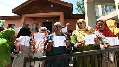 Srinagar Lok Sabha seat 2024 Voters broke record at 3 o'clock afternoon lot votes cast in Srinagar polls jammu kashmir | Srinagar Lok Sabha seat 2024: दोपहर तीन बजे ही मतदाताओं ने तोड़ दिया रिकॉर्ड, श्रीनगर लोकसभा सीट पर खूब पड़े वोट!