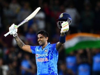 New Zealand vs India 2022 team india won 65 RUNS surya kumar yadav 51 balls 111 notout run 11 fours 7 sixes lead 1-0 | New Zealand vs India 2022: कप्तान हार्दिक ने जीत से की शुरुआत, सीरीज में 1-0 से आगे, सूर्यकुमार ने किया धमाल, गेंदबाजों ने किया कमाल